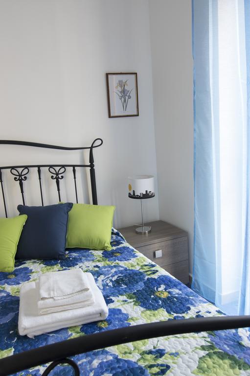 Liberty Guest House Альгеро Экстерьер фото