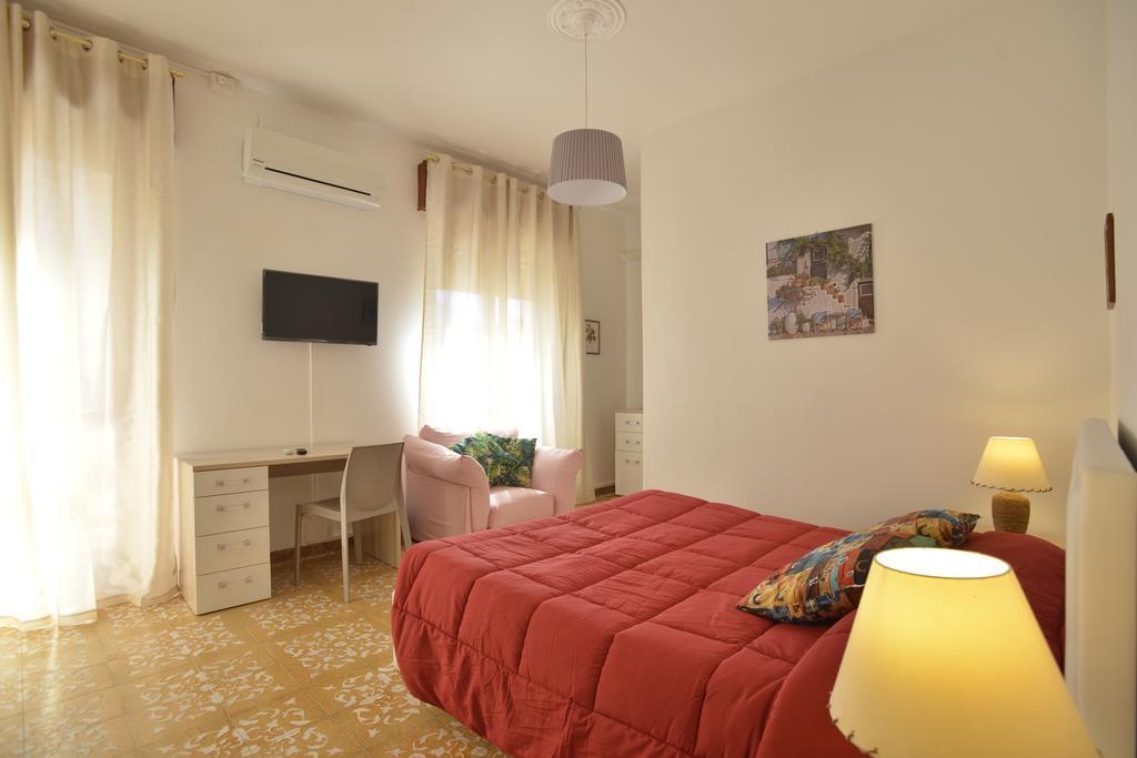 Liberty Guest House Альгеро Экстерьер фото